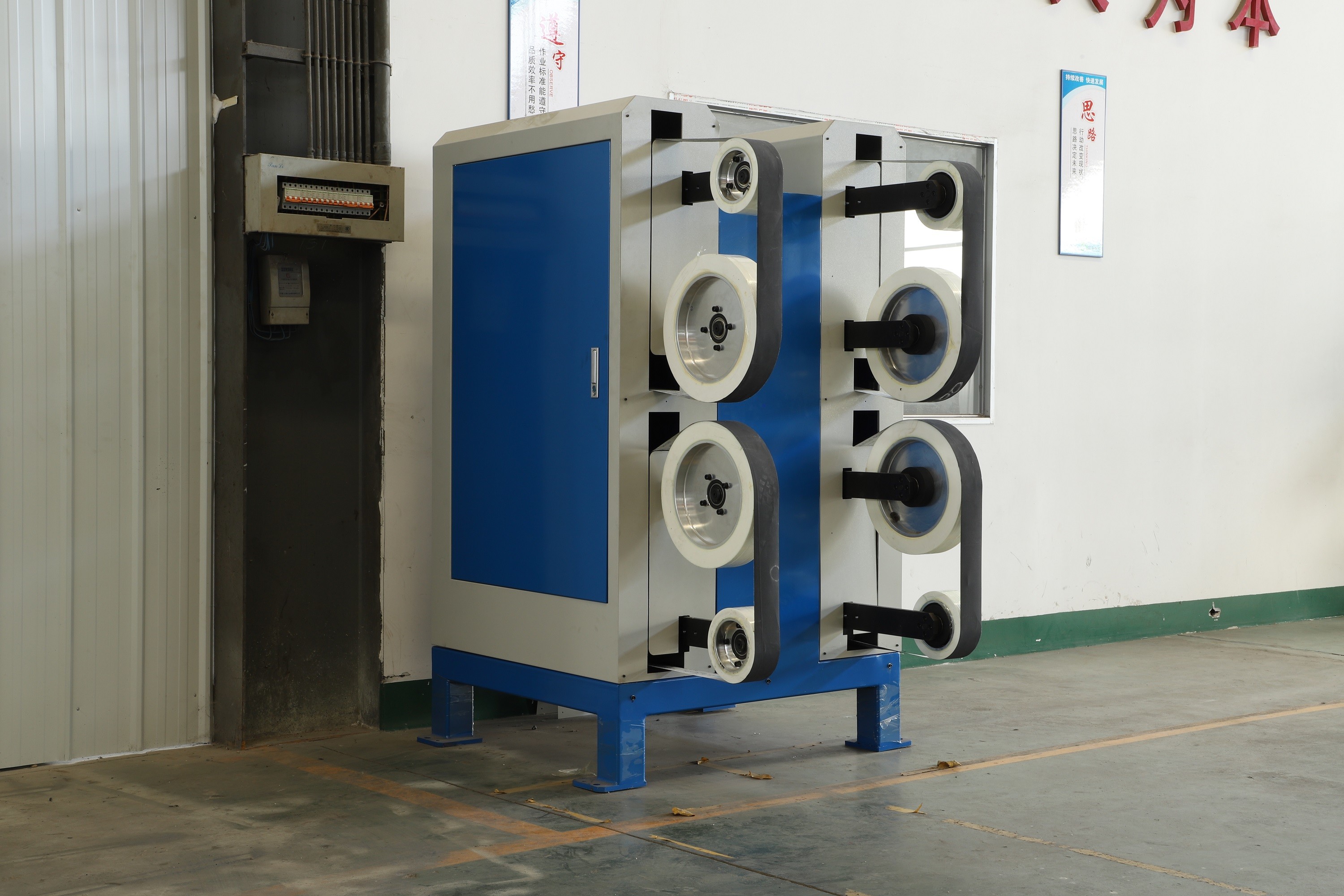 380V Robotic Deburring Machine Carbon Steel Material High Productivity
