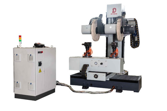 Machine de polissage automatique professionnelle pour des robinets rectifiant et polissant
